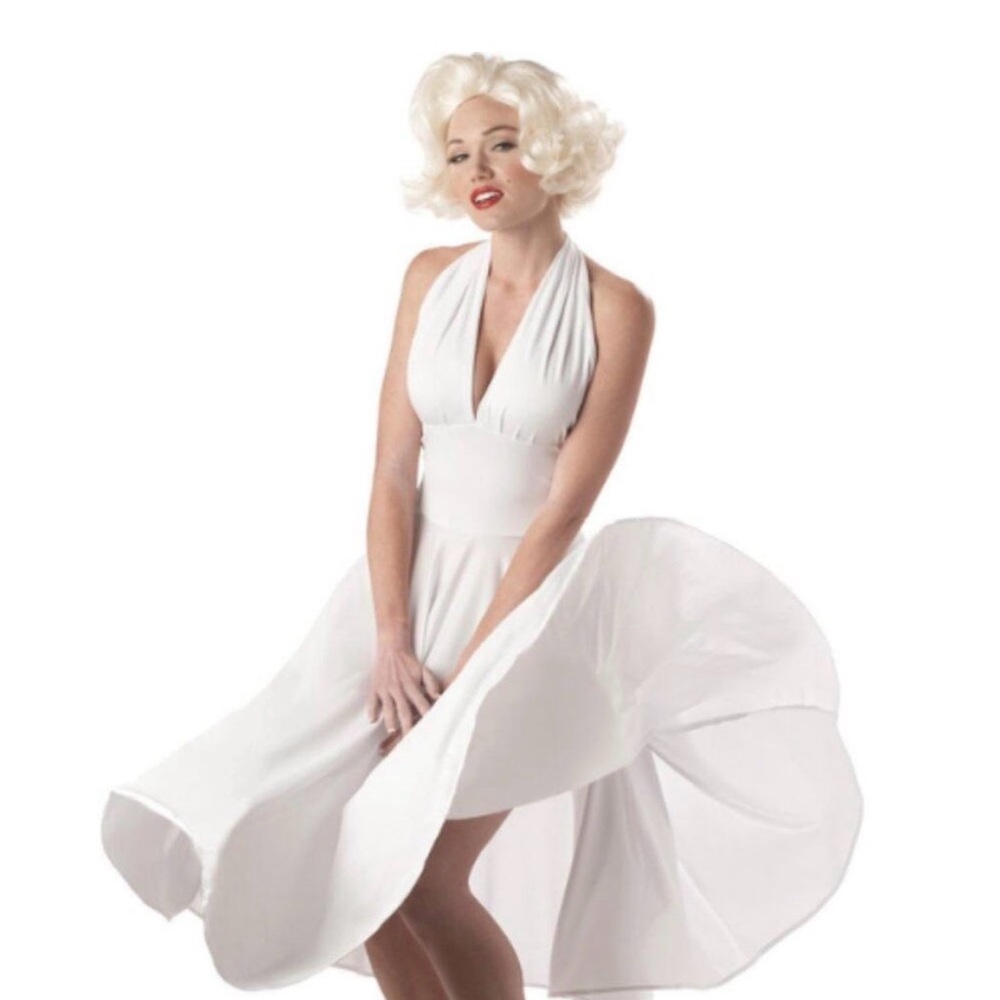 2/$40 🔥 White Halter Dress, Marilyn Monroe costume